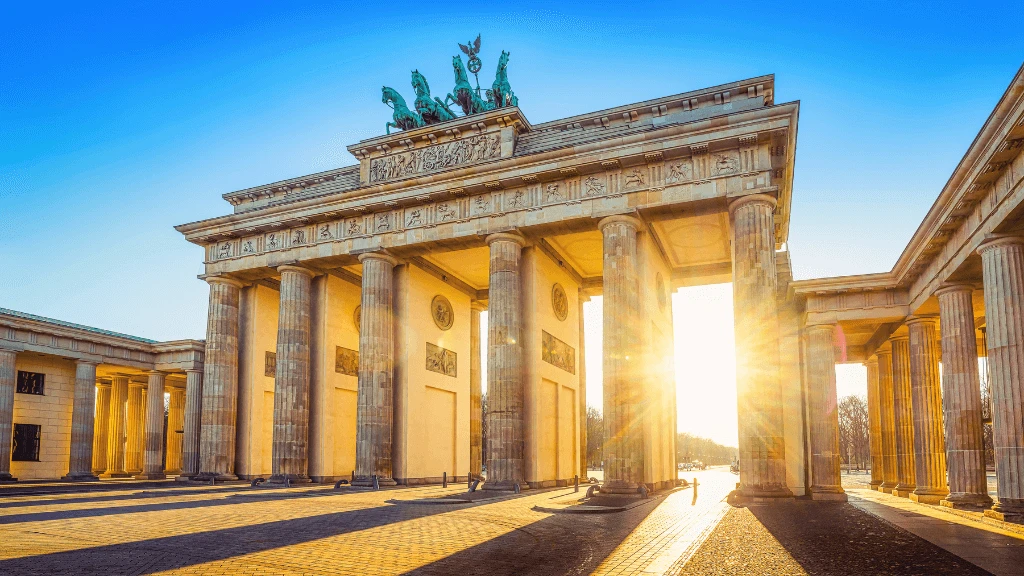 Vergangenheit begreifen, Zukunft gestalten: Deine Entdeckungsreise in Berlin